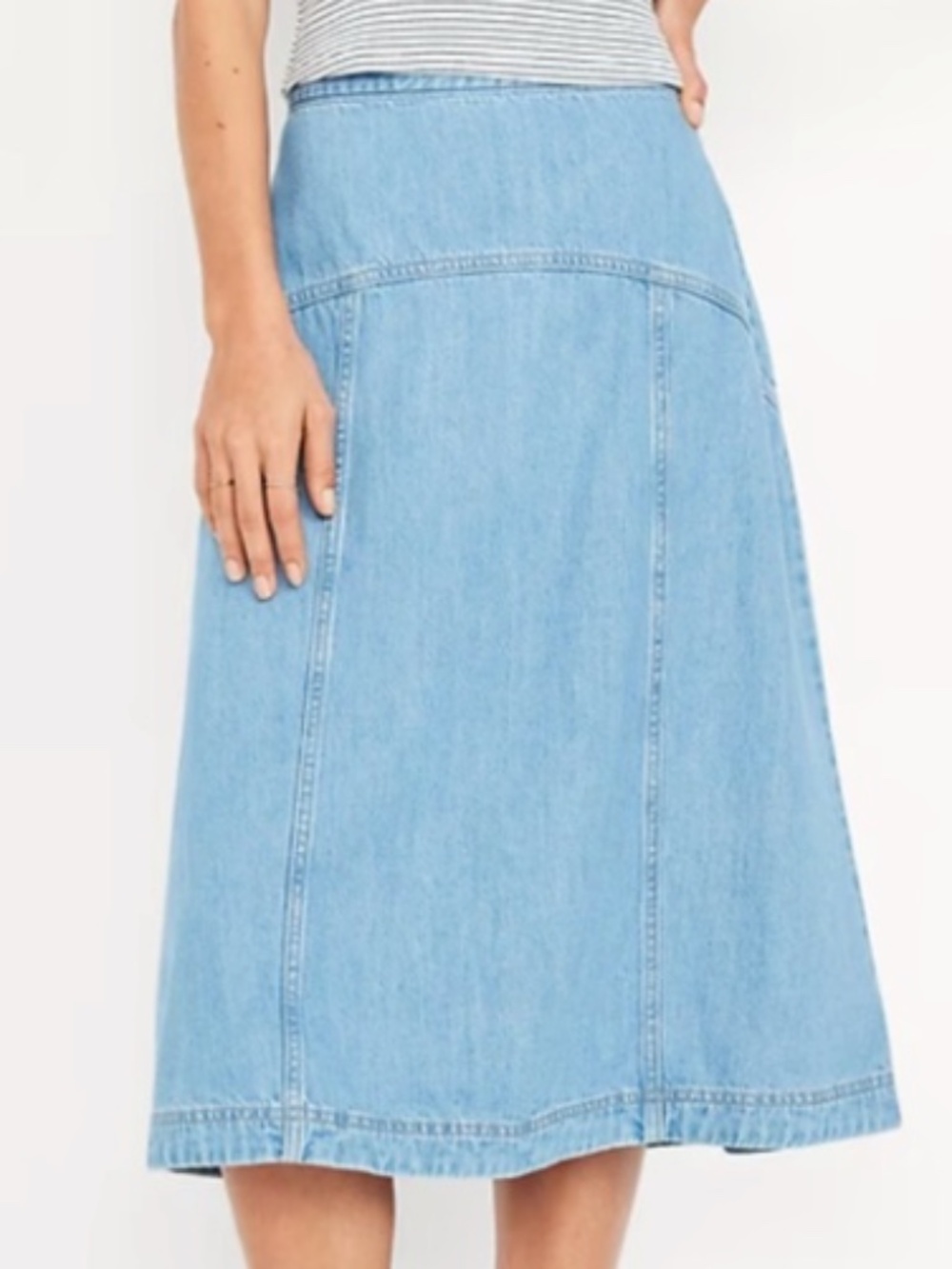 100% Cotton Old Navy High Rise Jean Skirt - Picture 4 of 4